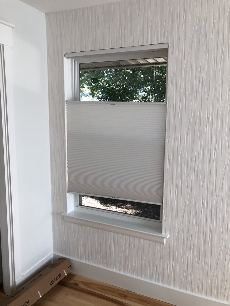 Photo of Dutch Shine Window Cleaning