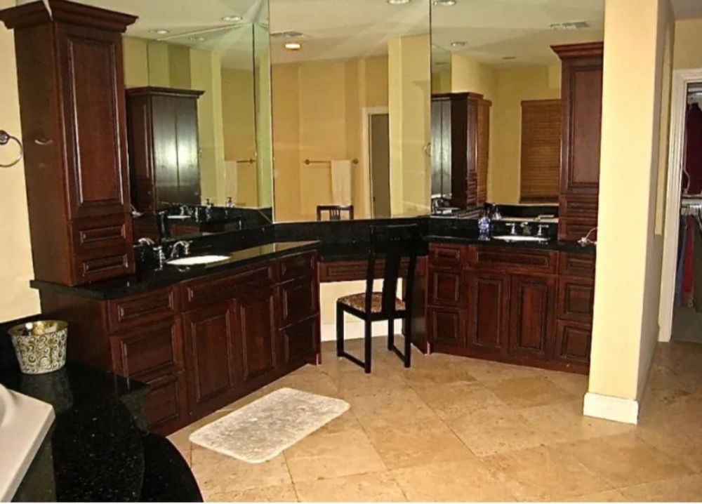 Photo of AZ Custom Cabinet