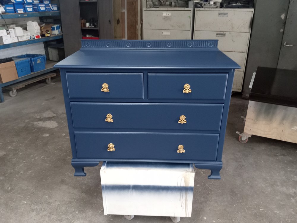 Photo of Jasso Family Refinishing