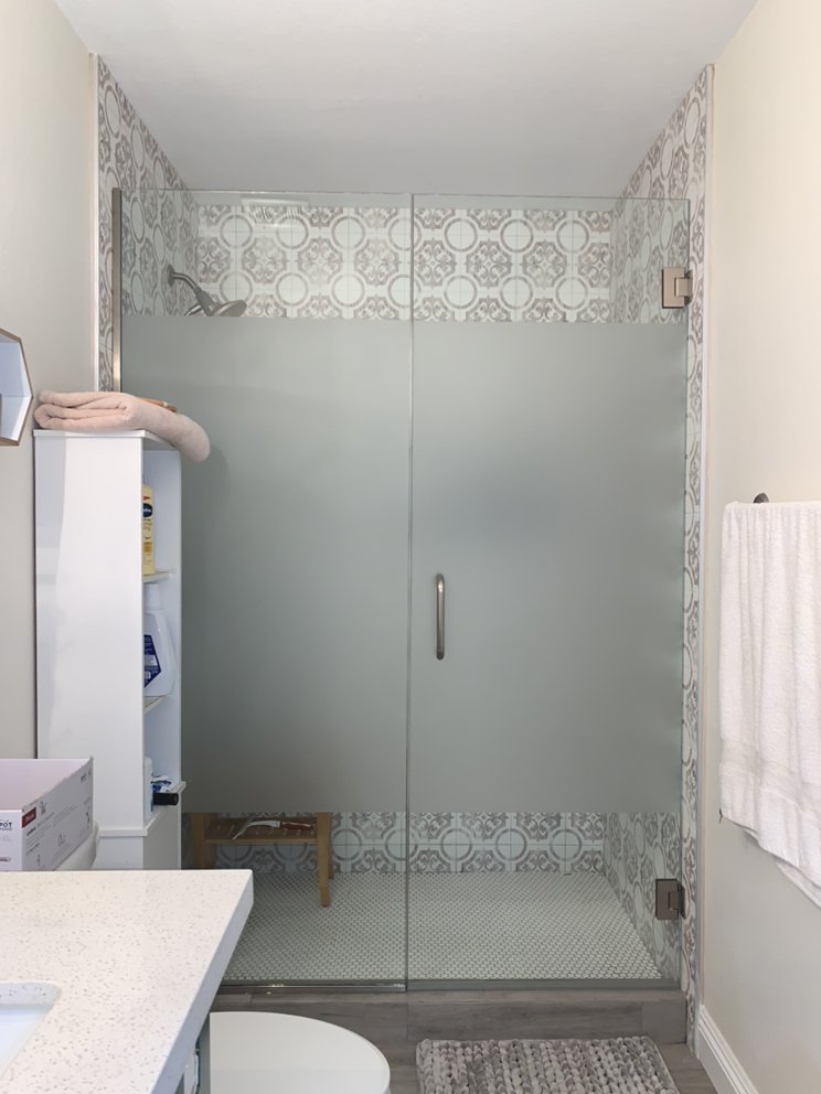 Photo of AZ Express Glass and Mirror