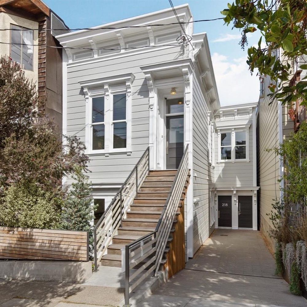 Photo of Ronnie Escalante - SF Bay Area Realtor