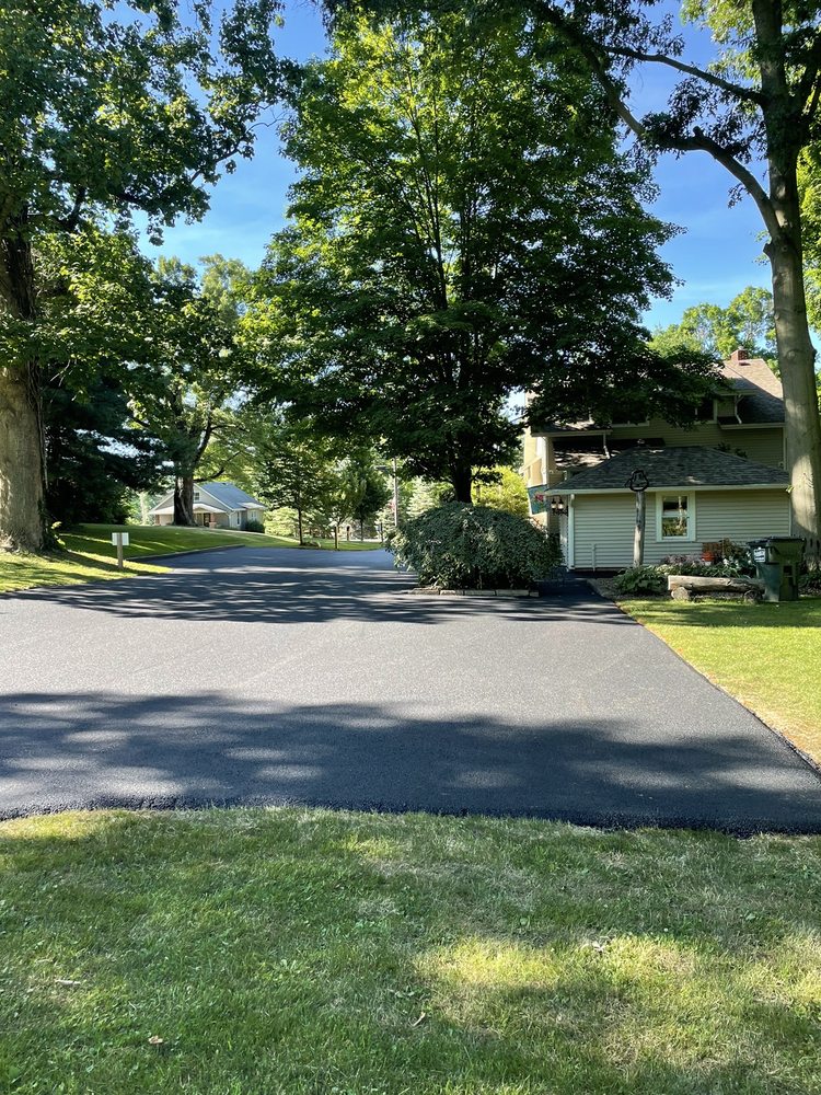 Photo of CJ Long Paving