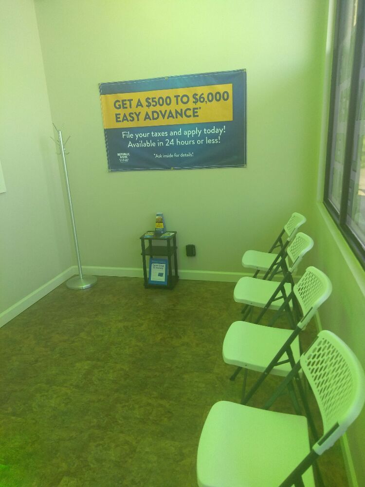 Photo of Holloway Taxes & Notary