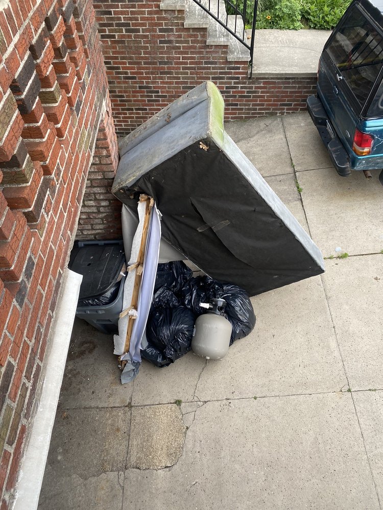 Photo of Rubbish Hunters