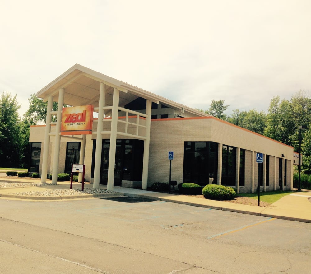 Photo of Zeal Credit Union Drive-Thru