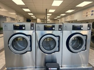 Photo of Giant Laundry - Main Ave