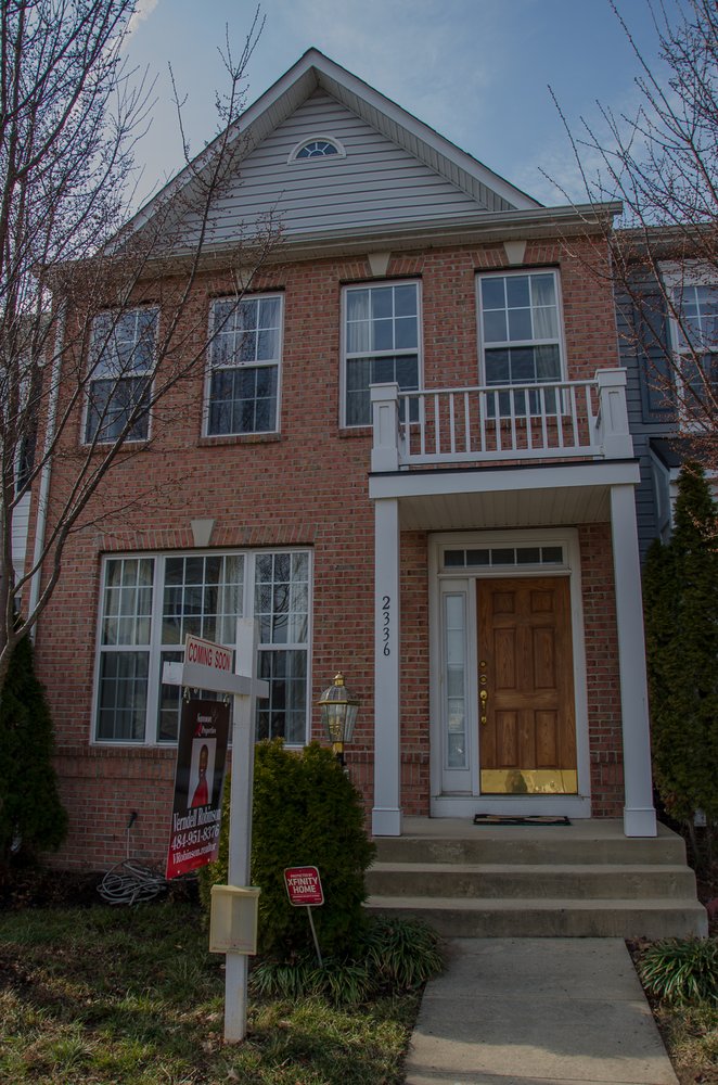 Photo of Verndell Robinson Realtor - Coldwell Banker