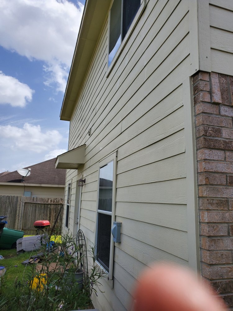 Photo of APro Pressure Washing