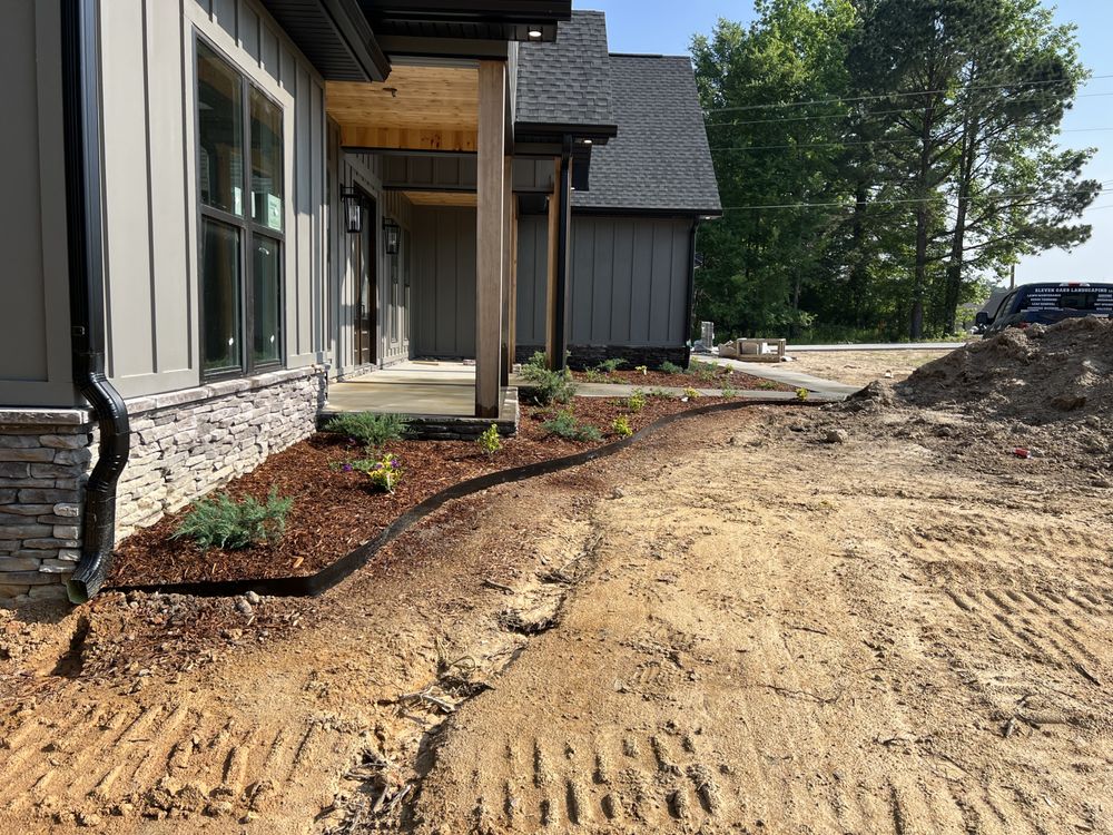 Photo of Eleven Oaks Landscaping