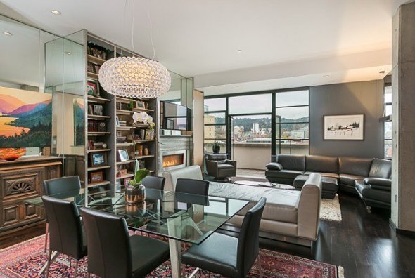Photo of Debbie Thomas Real Estate