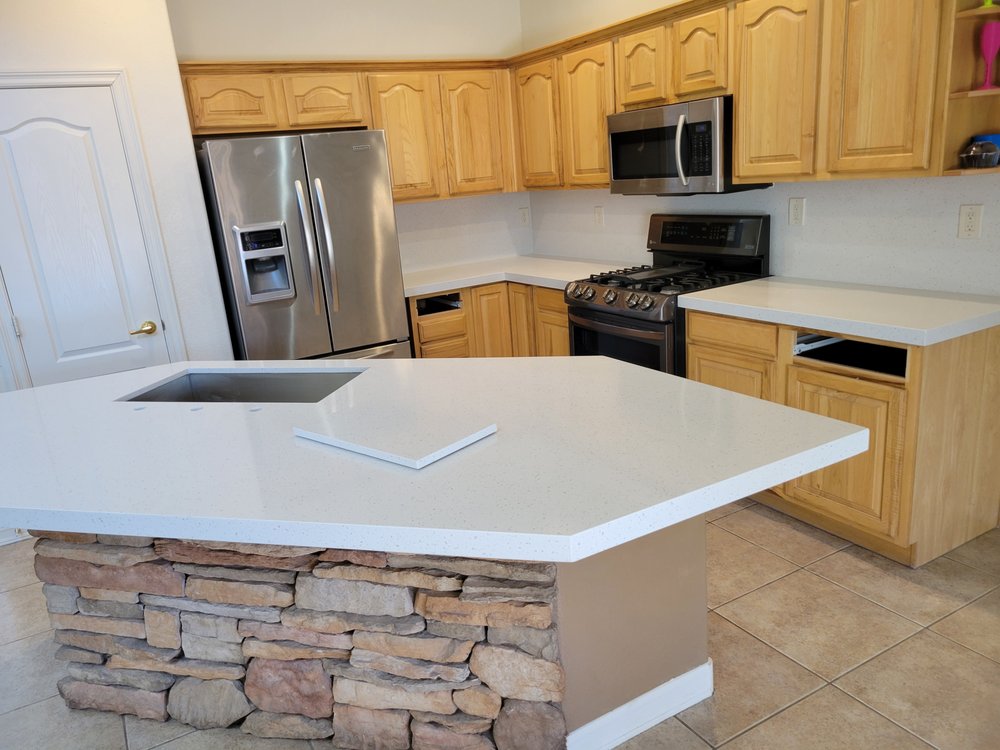 Photo of Lyawin granite