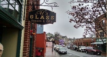 Photo of A Paine in Al's Glass