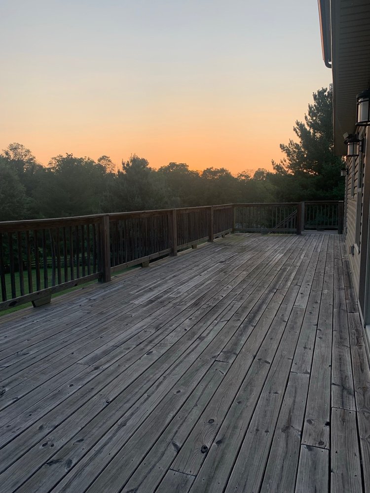 Photo of Garrett's Pressure Washing