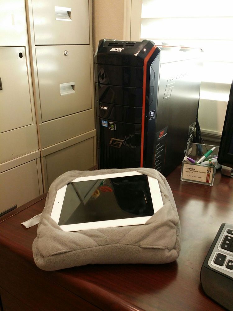 Photo of Computer Link