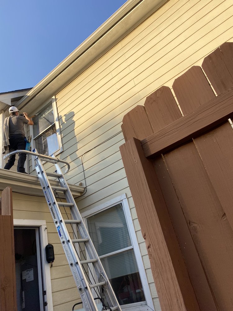 Photo of Brilliant Light Window Cleaning