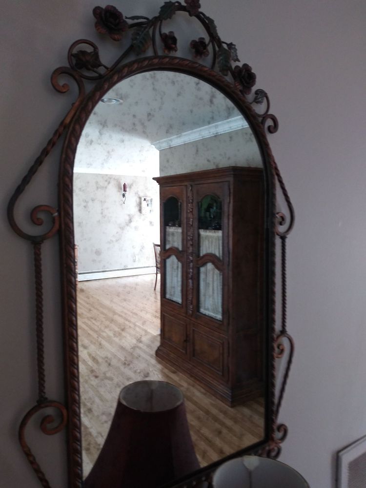 Photo of Suburban Glass & Mirror