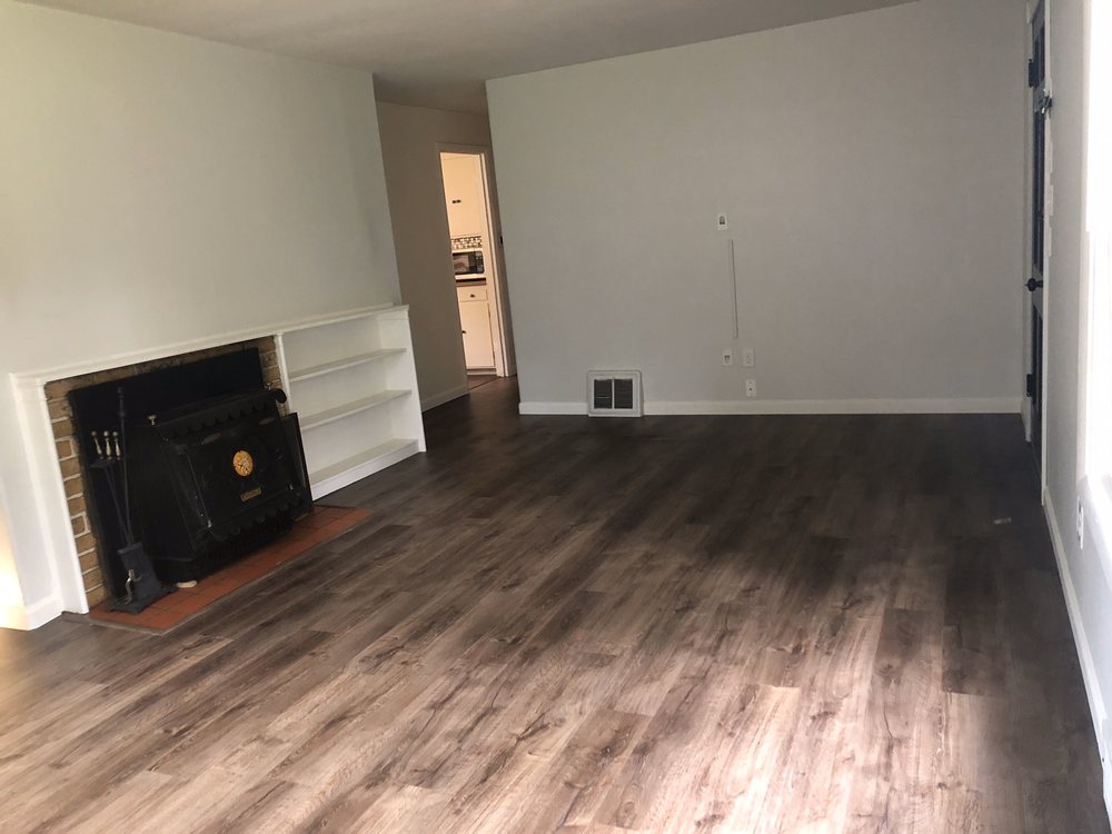 Photo of Best Buy Floors