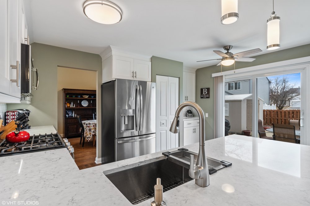 Photo of CabinetLand Kitchen & Bathroom Remodeling Center