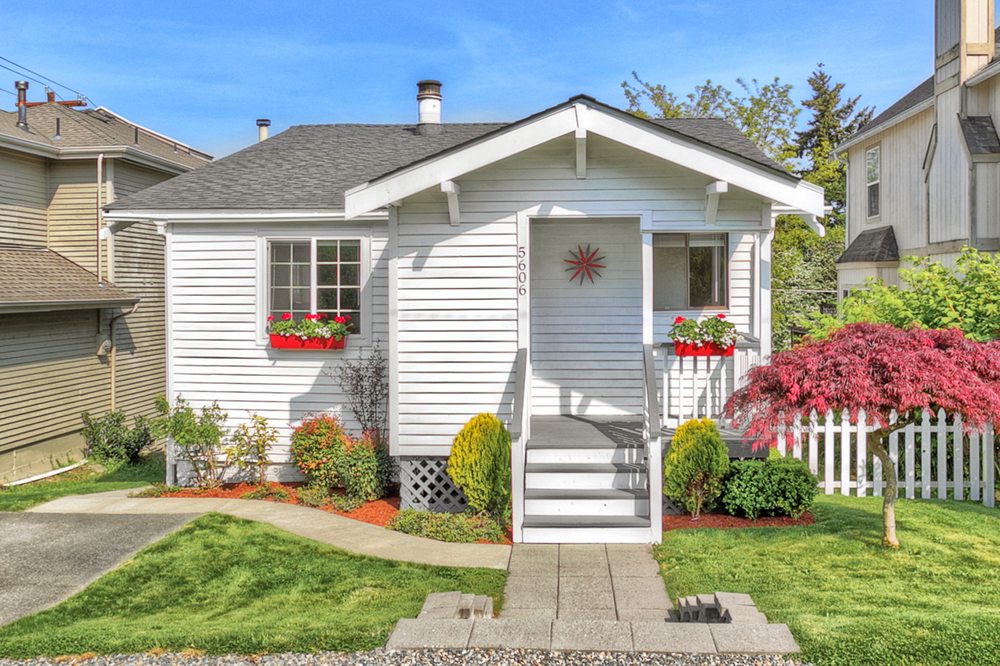 Photo of Sea-Town Team | Powered by eXp Realty