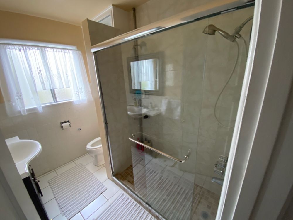 Photo of Orange County Glass Solutions