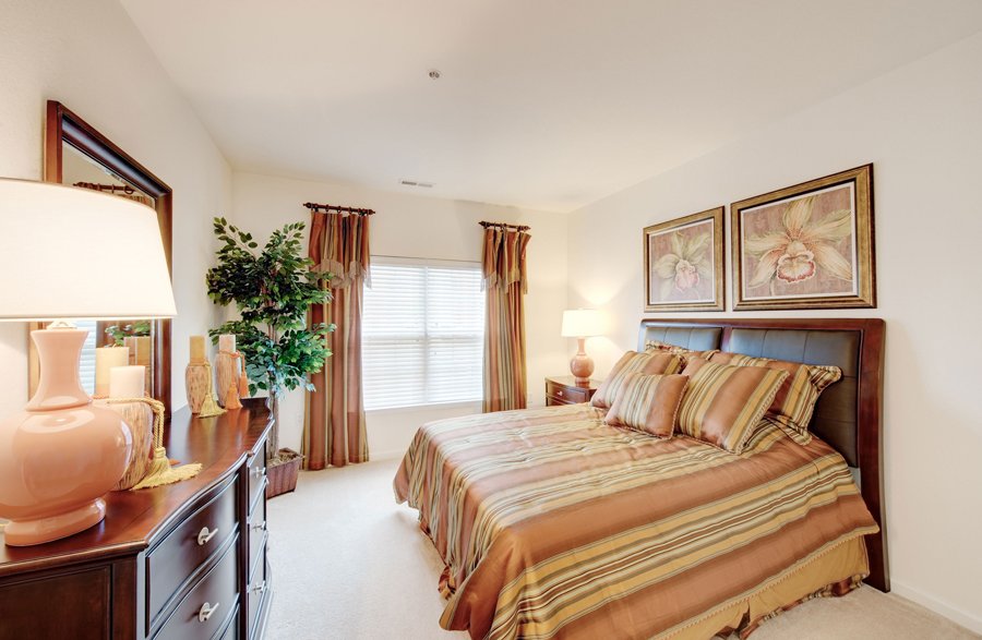 Photo of Belmont At Greenbrier Apartments