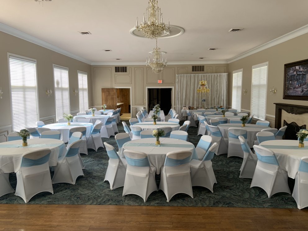 Photo of Fontainebleau Clubhouse