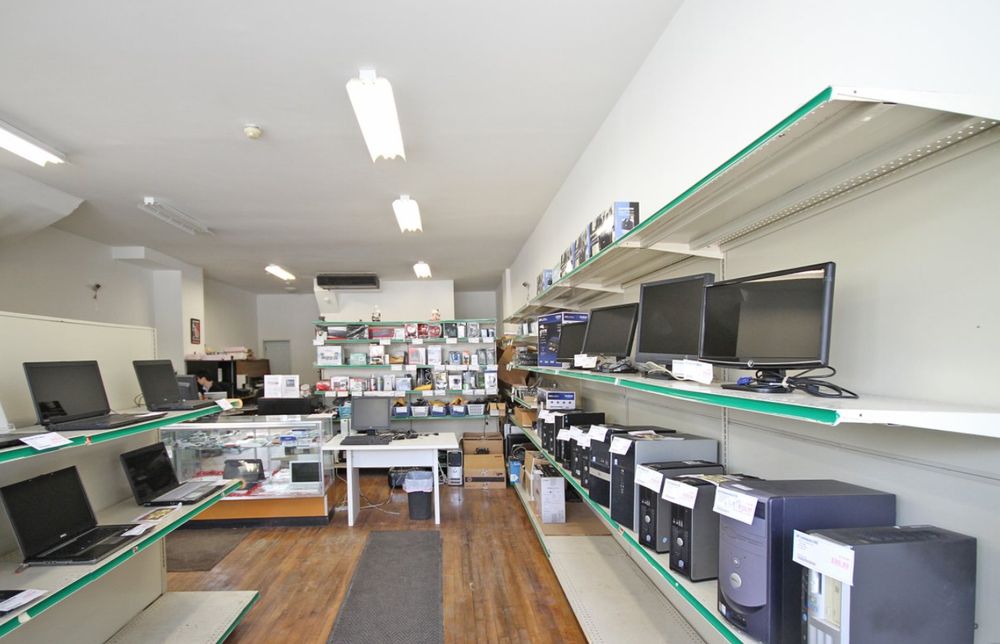 Photo of Chicago Computer Club - Oak Park Store
