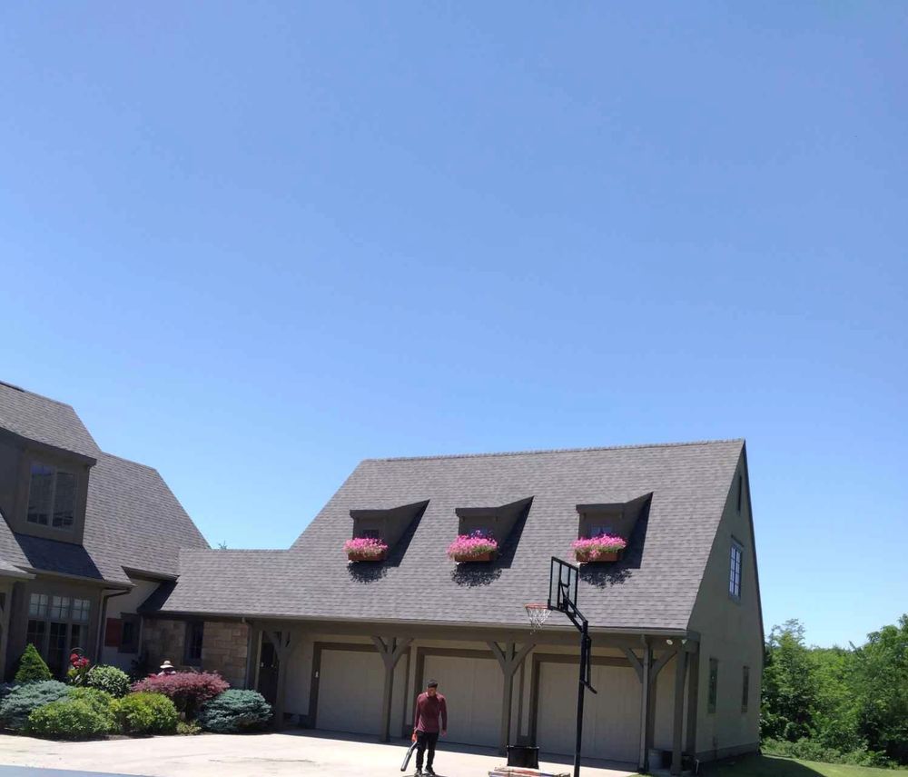 Photo of Mesler Roofing And Exteriors