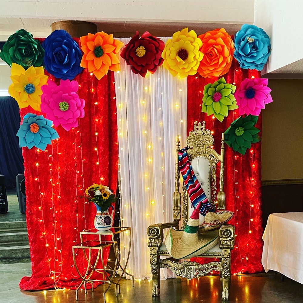 Photo of Georgie's Party & Flowers