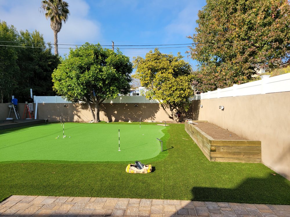 Photo of Synthetic Dream Lawns & Putting Greens
