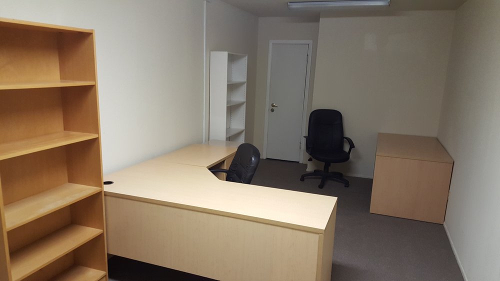 Photo of Desert Inn Executive Suites