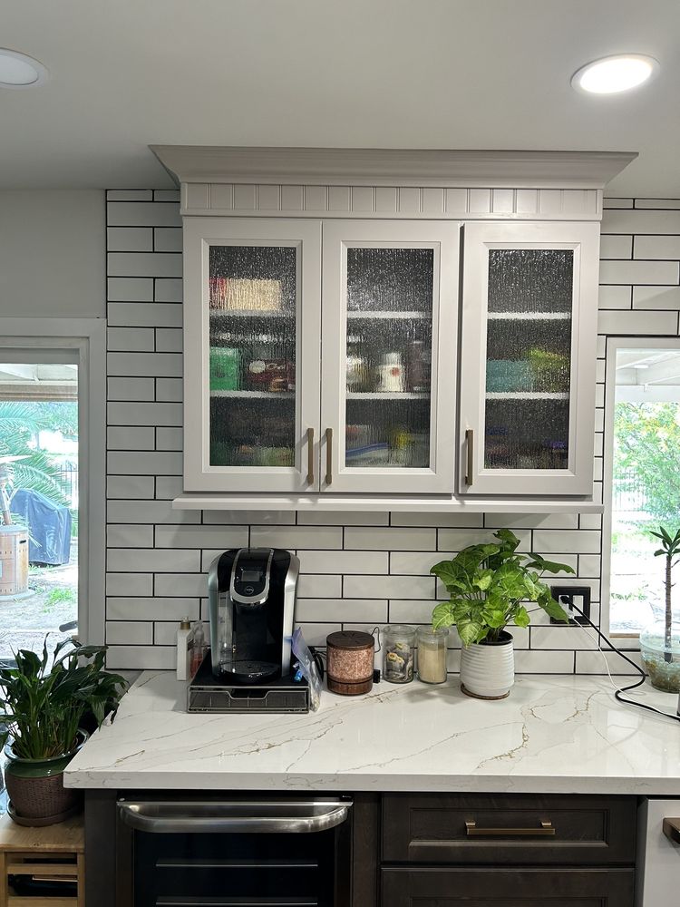 Photo of L & L Mirror & Glass