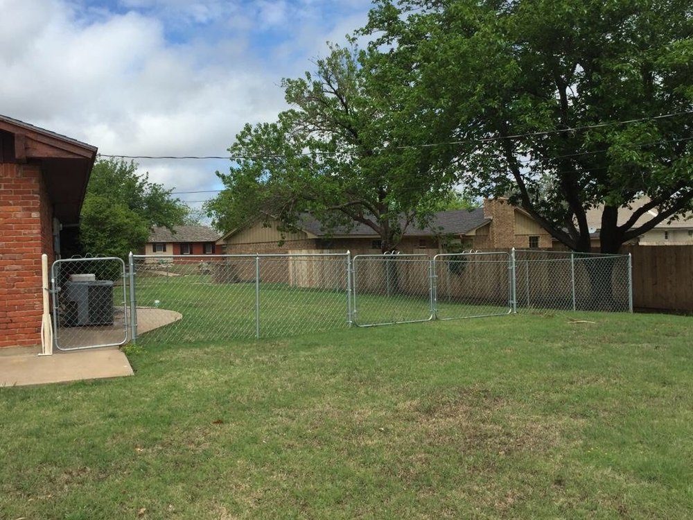 Photo of 405 Fencing