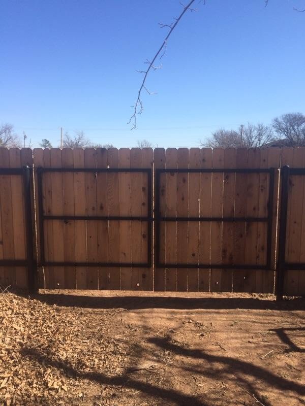 Photo of 405 Fencing