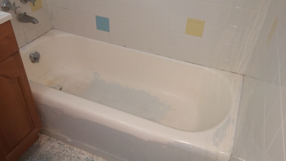 Photo of Glaze Master Bathtub Refinishing