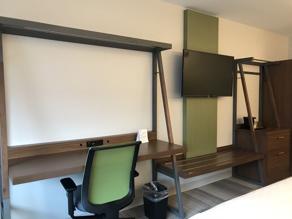 Photo of Holiday Inn Express & Suites Des Moines Downtown