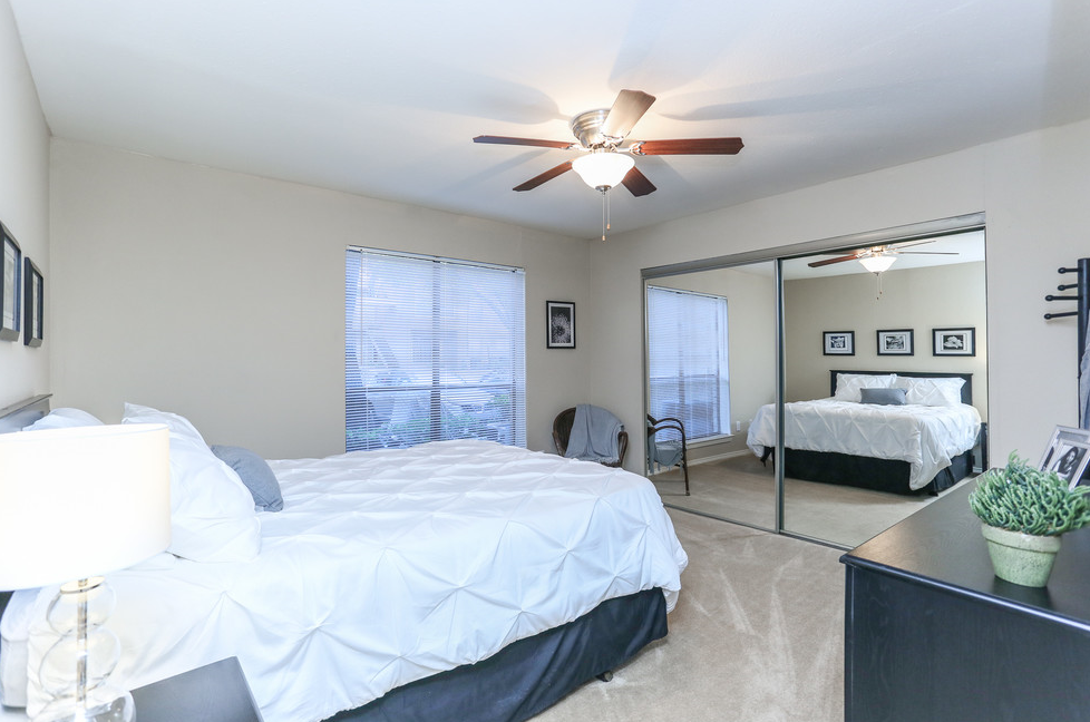 Photo of MacKenzie Pointe Apartments