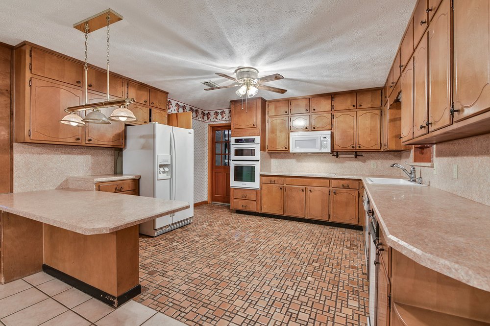 Photo of Fran Littleton - Watson Realty