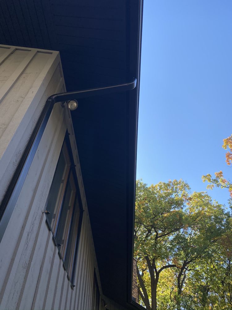 Photo of RS Seamless Gutter Company