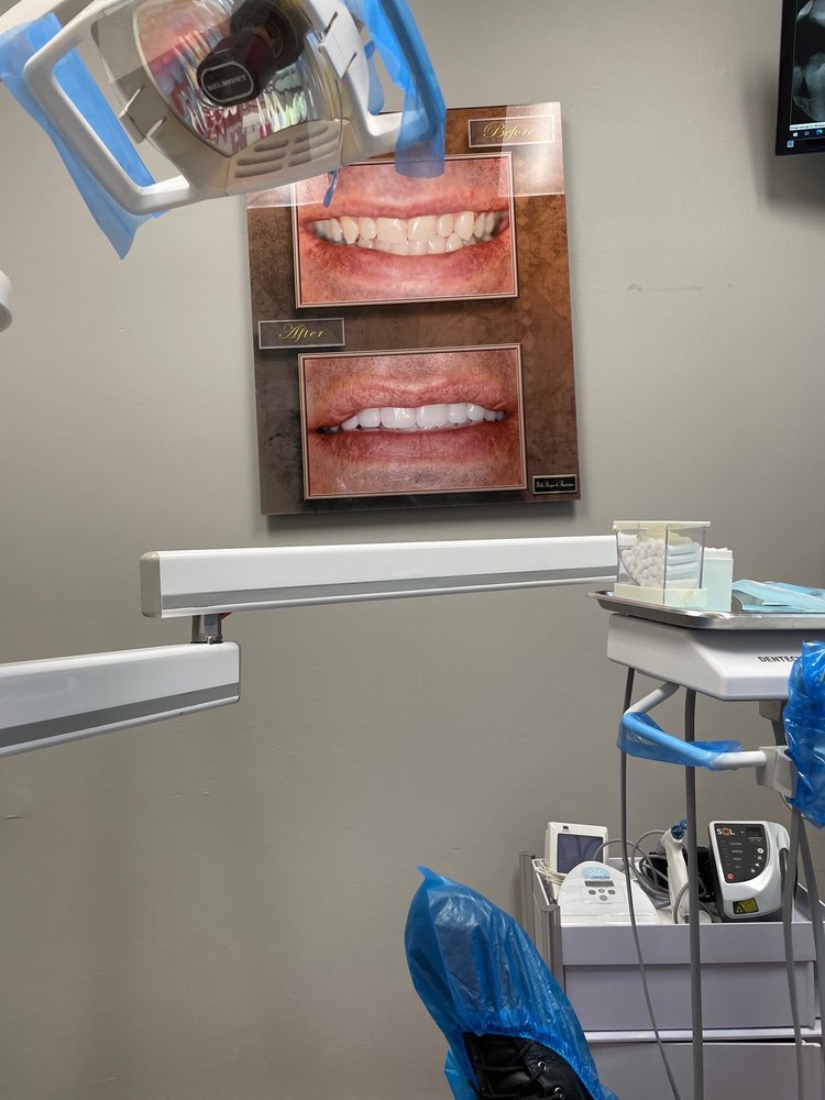 Photo of Teresa Bello - Burgos ,DMD, AAACD Full Mouth Reconstruction General Dentistry