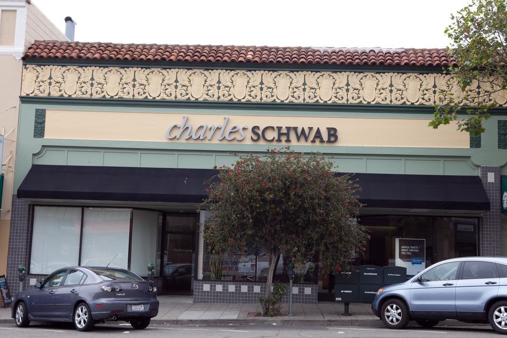 Photo of Charles Schwab Investment Firm