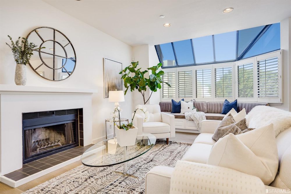 Photo of Andrea Swetland - Vanguard Properties A Visionary Team Of Agents