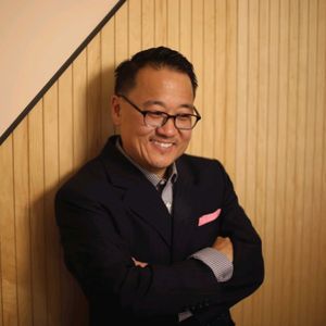 Photo of Lou Lawyers
