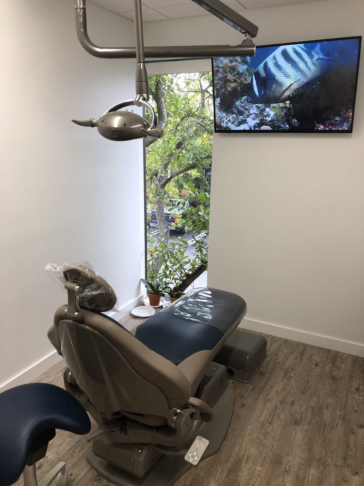 Photo of Smile Institute Miami In Gentle, Personalized Oral Care