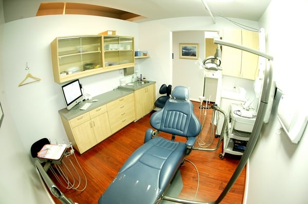 Photo of Steven J. Baldwin, DDS and Cynthia Scipioni, DDS Practice