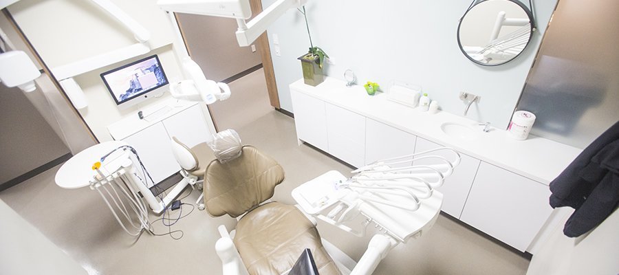 Photo of Adam M Miller, DDS
