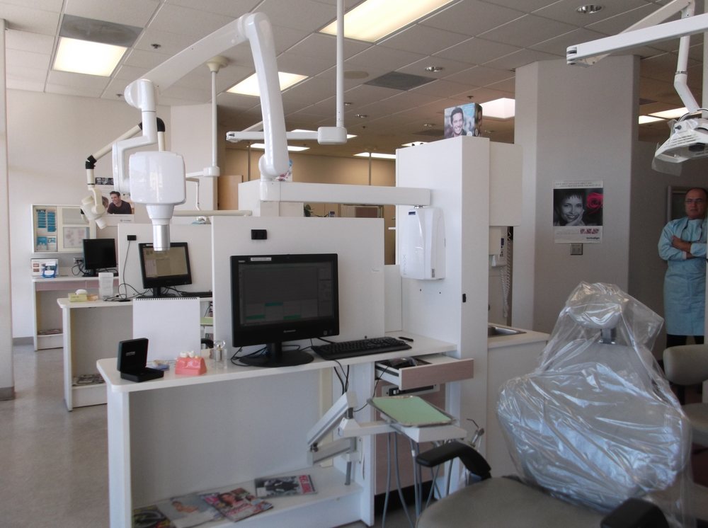 Photo of Lakeshore Dental Care Clinic