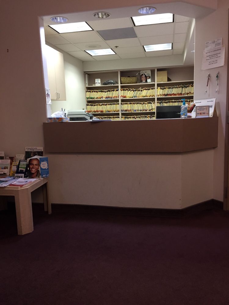 Photo of Lakeshore Dental Care Clinic