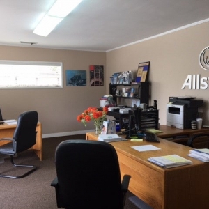 Photo of Shawna Cota: Allstate Insurance closely with Allstate for years to help people with their insurance needs
