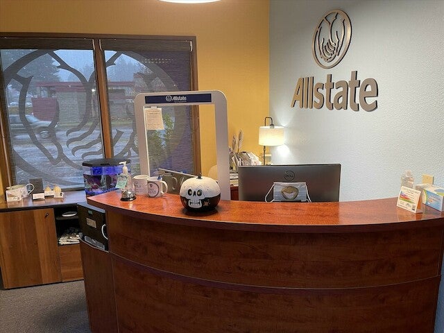 Photo of Darlene Morales: Allstate Insurance Company